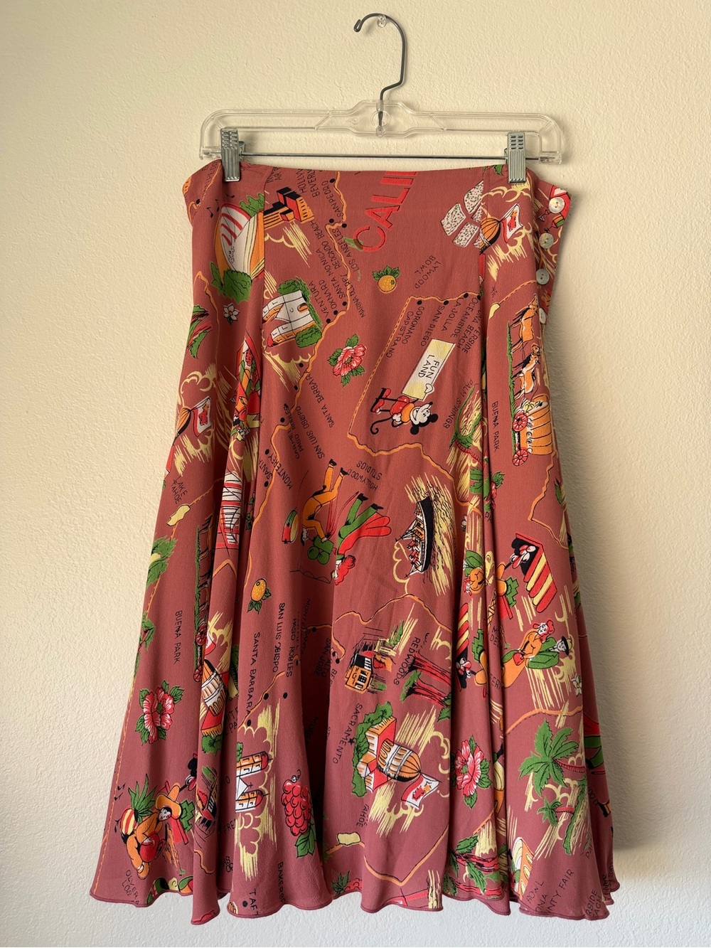 Loco Lindo California Map Skirt